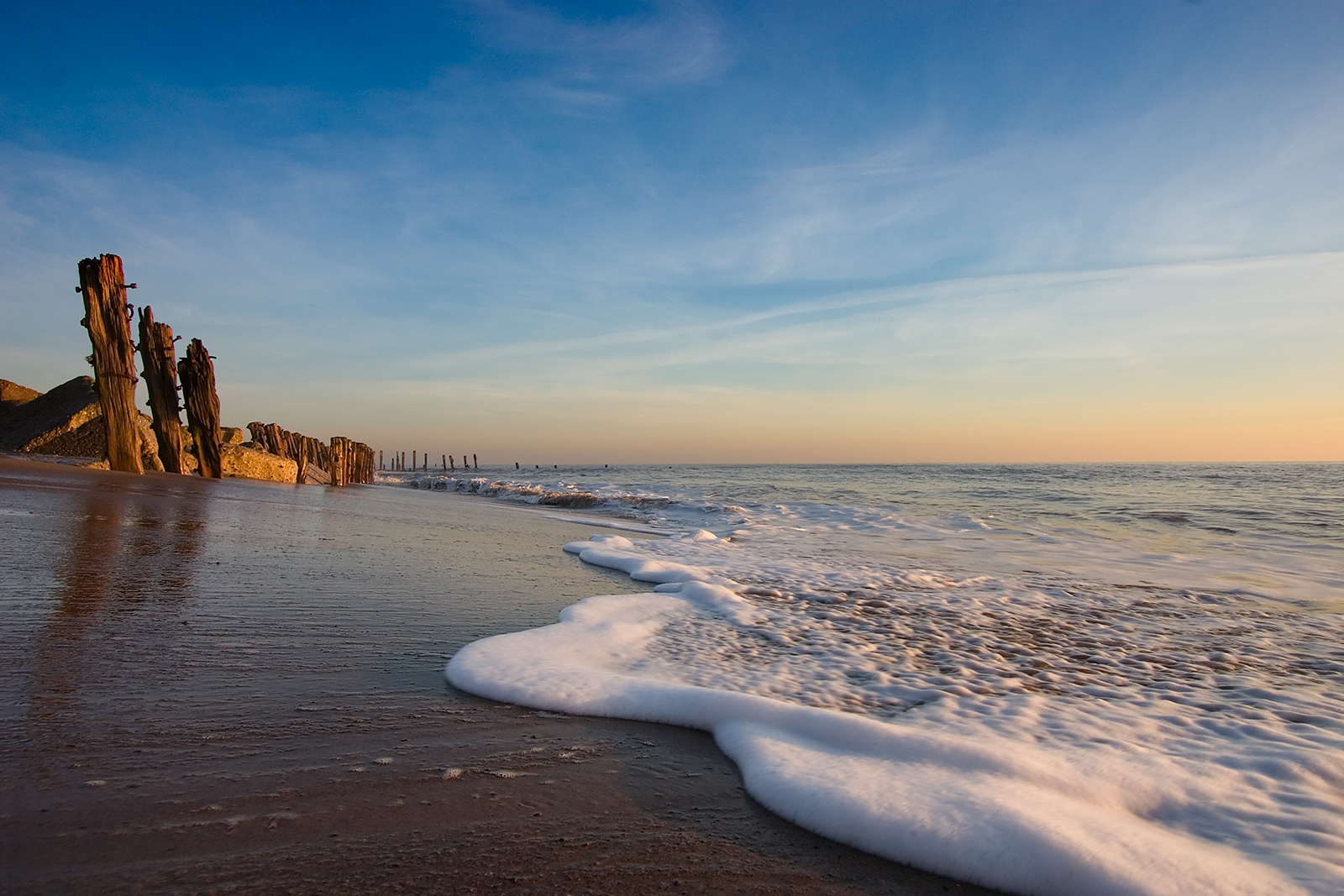 Photograph of the beach at Spurn Point, East Yorkshire